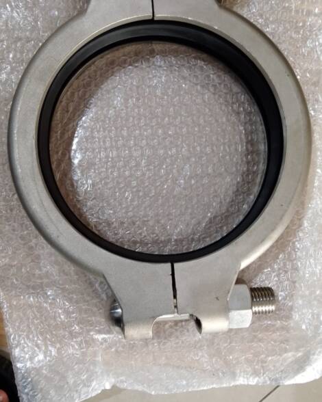 VICTAULIC CLAMP PASS COUPLING 8"