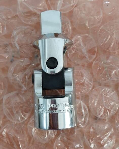UNIVERSAL JOINT SOCKET ADAPTOR 3/4''