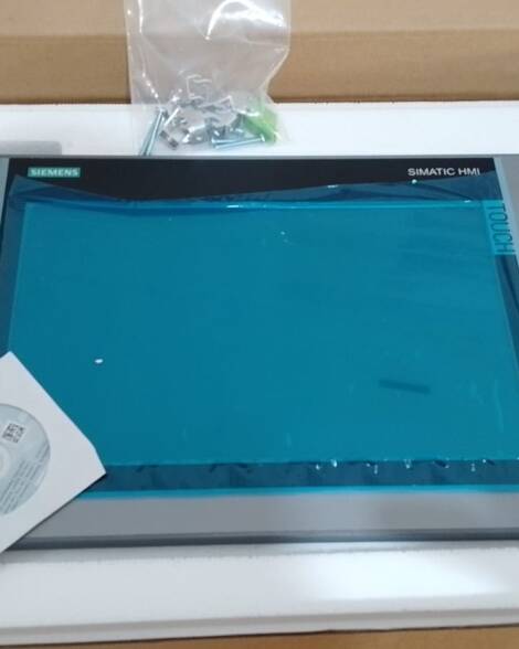 SIMATIC HMI 6AV2124-0MC01-0AX0 12"